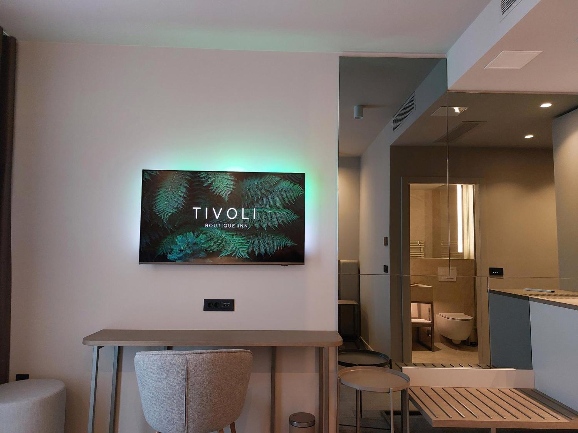 Tivoli Boutique Inn Ljubljana Exterior photo